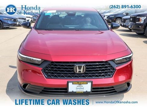 Certified 2025 Honda Accord Sport image 9