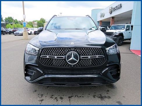 Used 2024 Mercedes-Benz GLE 350 4MATIC image 2