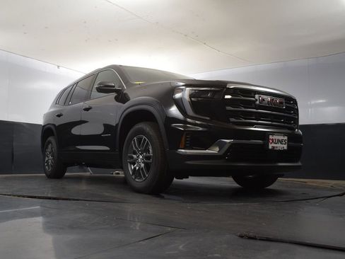 New 2025 GMC Acadia Elevation image 38