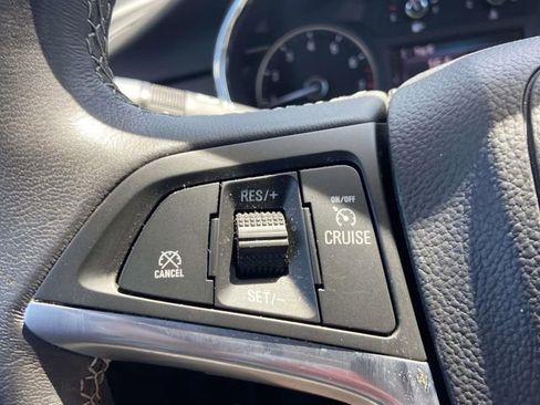 Certified 2022 Buick Encore Preferred w/ Safety Package AWD/4WD image 14