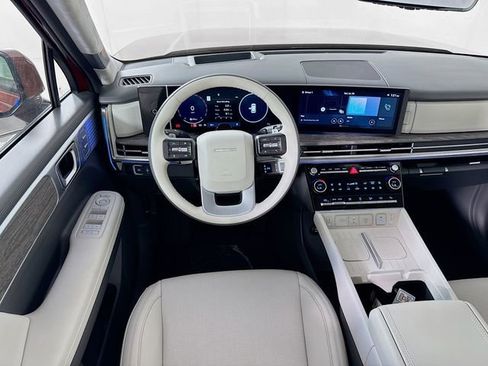 New 2025 Hyundai Santa Fe Calligraphy image 14
