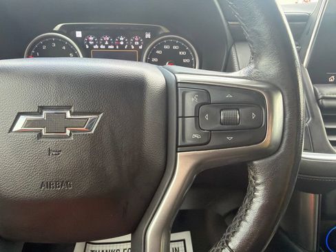 Used 2021 Chevrolet Tahoe Z71 w/ Z71 Off-Road Package AWD/4WD image 25