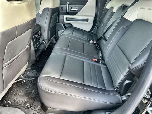 New 2026 GMC Hummer EV SUV image 16