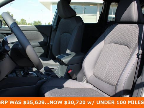 Used 2025 Subaru Forester Premium image 8