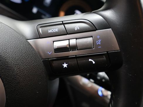 Used 2024 Hyundai Kona SEL image 33