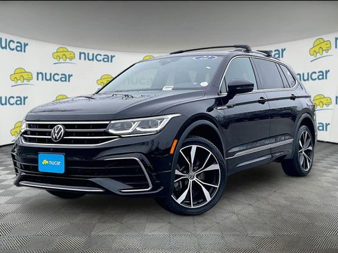 Used 2022 Volkswagen Tiguan SEL R-Line image 3