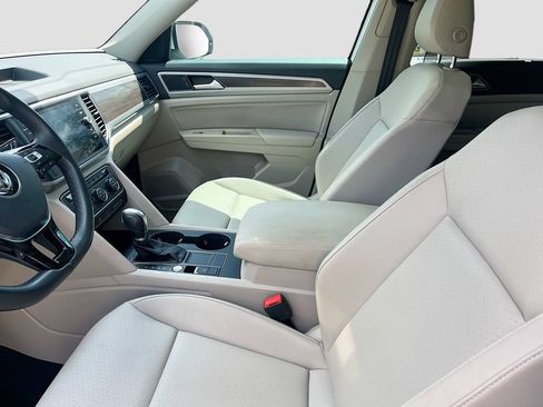 Used 2019 Volkswagen Atlas SE FWD image 20