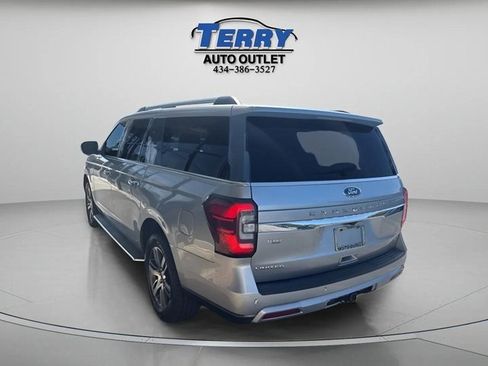 Used 2022 Ford Expedition Max Limited image 6