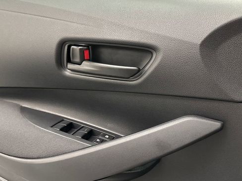 Used 2024 Toyota Corolla LE FWD image 16