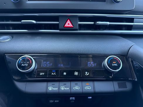 New 2026 Hyundai Elantra Hybrid FWD image 28