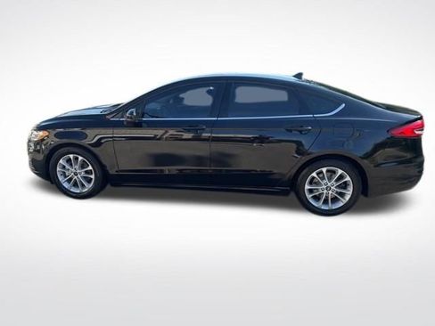 Used 2020 Ford Fusion SE FWD image 6