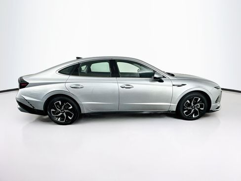 Used 2025 Hyundai Sonata SEL FWD image 10