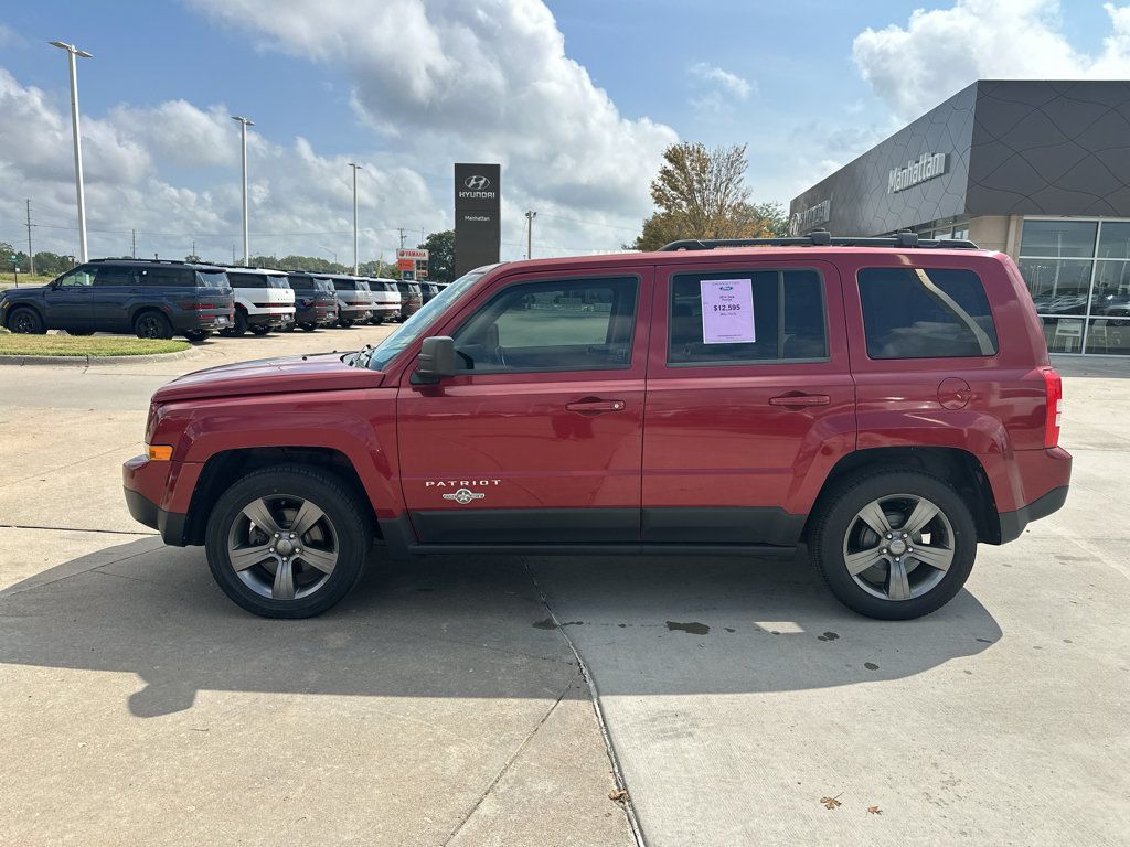 Used 2014 Jeep Patriot Latitude w/ Freedom Edition Package FWD image 9