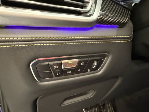 Used 2022 BMW X6 M w/ Competition Package image 25