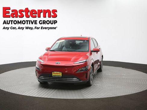 Used 2022 Hyundai Kona SEL w/ Convenience Package image 54