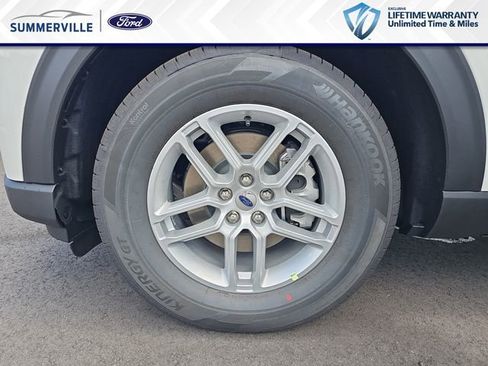 New 2026 Ford Explorer Active RWD image 37