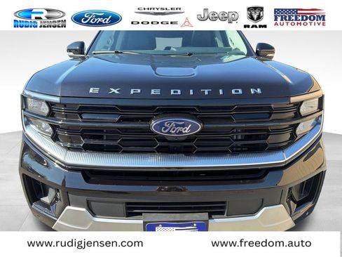 Used 2026 Ford Expedition Max Platinum AWD/4WD image 8