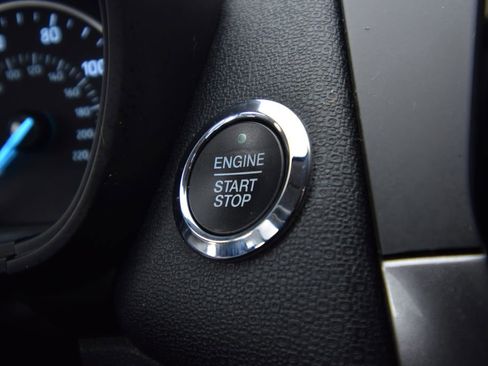 Used 2018 Ford EcoSport SE image 36