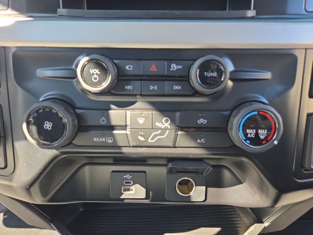 Used 2025 Ford F250 XL w/ STX Appearance Package AWD/4WD image 18