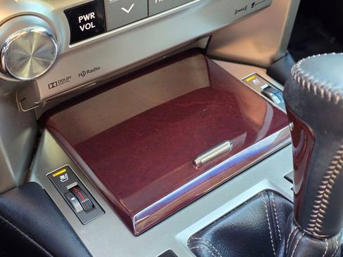 Used 2019 Lexus GX 460 Premium image 31