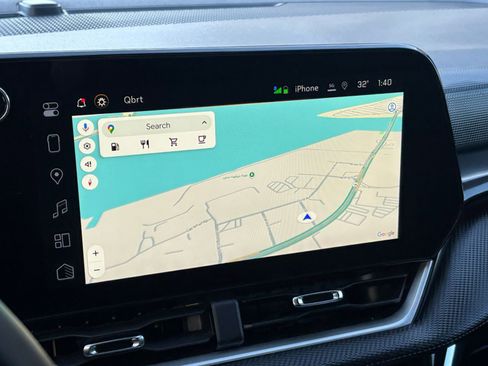 Used 2025 Chevrolet Equinox LT image 20