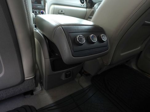 Used 2014 Buick Enclave Leather w/ Trailering Provision Package FWD image 21