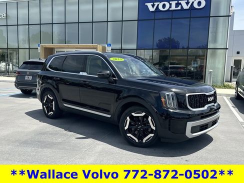 Used 2023 Kia Telluride EX FWD image 2