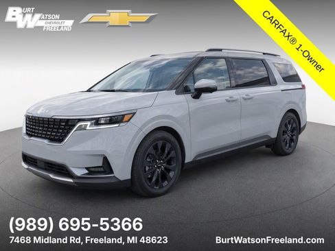 Used 2023 Kia Carnival SX FWD image 1