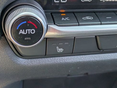 Used 2025 MAZDA CX-50 AWD 2.5 S w/ Premium Package image 24