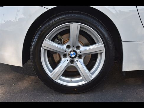 Used 2016 BMW Z4 sDrive28i RWD image 32