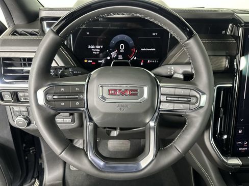 New 2026 GMC Yukon Elevation w/ LPO, Elevation Black Package AWD/4WD image 11