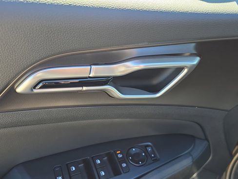 New 2026 Kia Sportage EX FWD image 21
