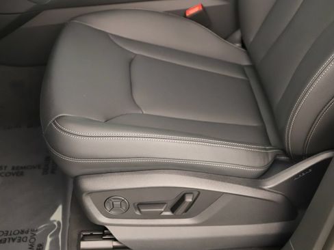 New 2026 Audi Q8 Premium Plus AWD/4WD image 24