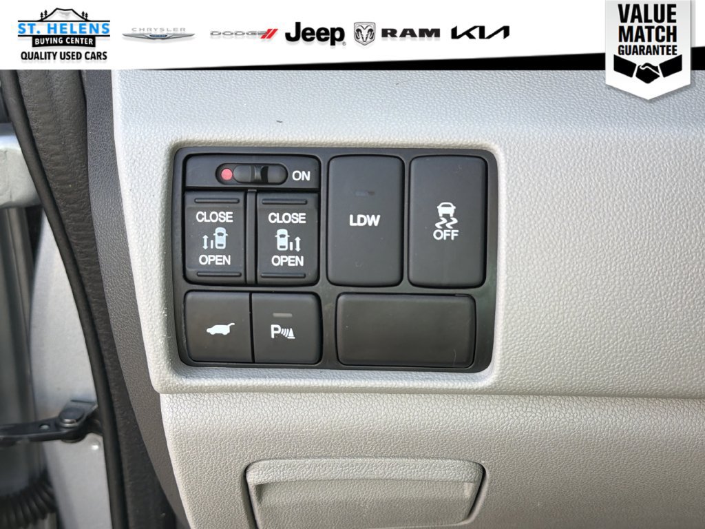 Used 2016 Honda Odyssey Touring image 18