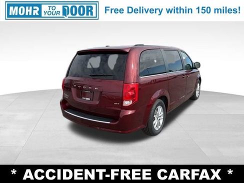Used 2020 Dodge Grand Caravan SXT image 5