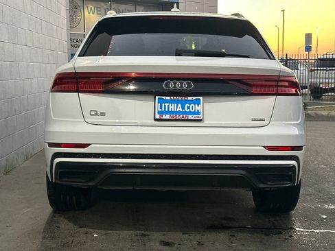 Used 2019 Audi Q8 Prestige image 8