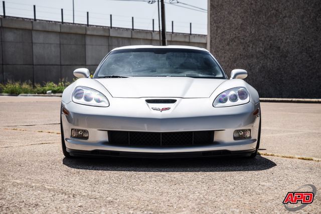 Used 2009 Chevrolet Corvette Z06 w/ Preferred Equipment Group RWD image 16