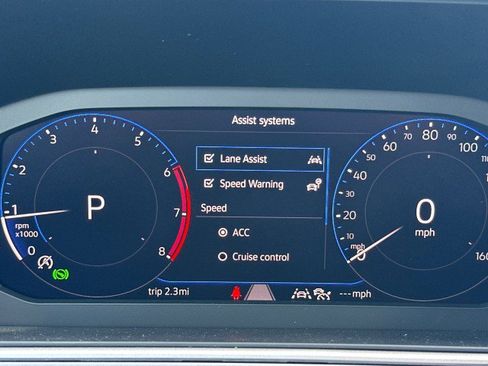 New 2025 Volkswagen Taos SEL image 36