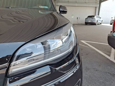 Certified 2023 Lincoln Aviator Reserve w/ Elements Package Plus AWD/4WD image 9