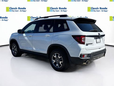 Certified 2023 Honda Passport TrailSport image 5