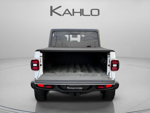 Used 2020 Jeep Gladiator Rubicon AWD/4WD image 9