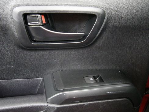 Certified 2023 Toyota Tacoma SR image 21