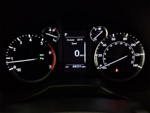 Used 2022 Lexus GX 460 Premium w/ Premium Plus Package image 18