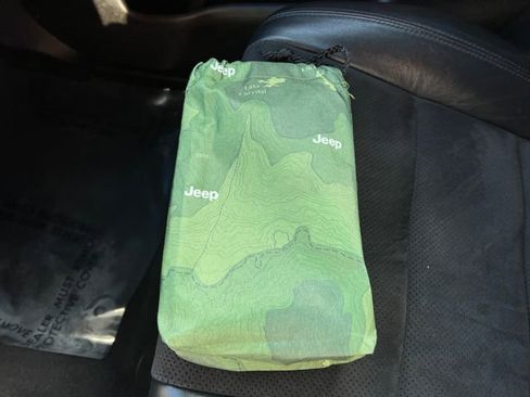 Used 2020 Jeep Grand Cherokee Altitude image 33