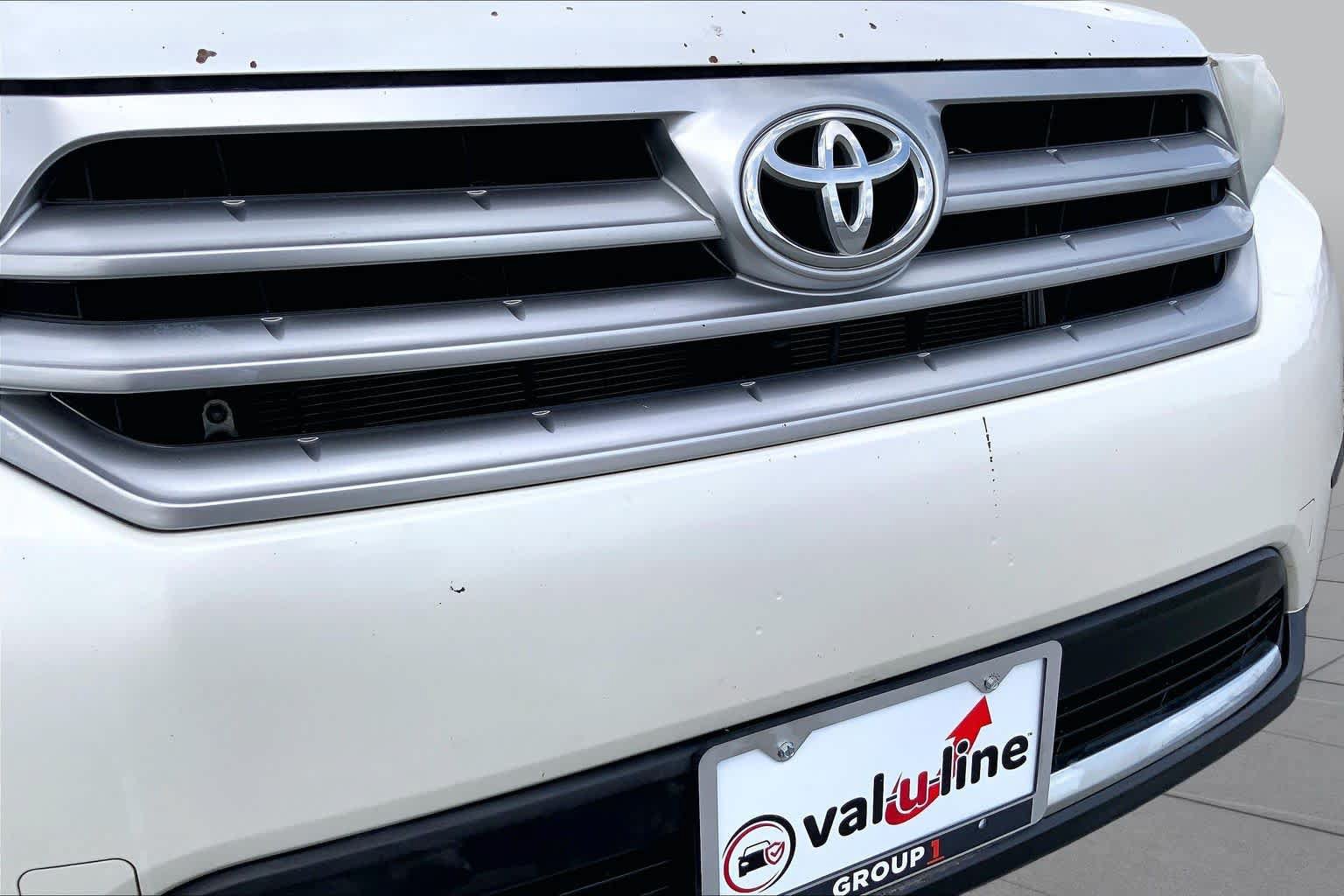 Used 2012 Toyota Highlander FWD image 28