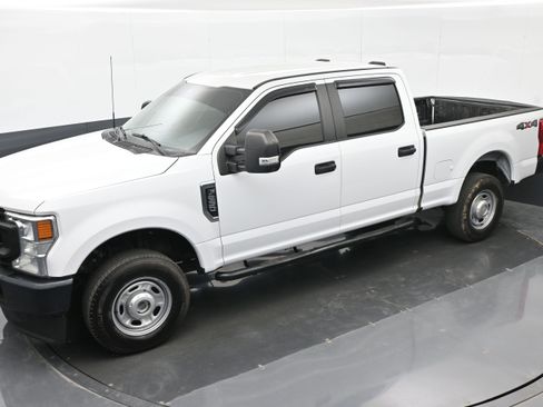 Used 2022 Ford F250 XL w/ Power Equipment Group AWD/4WD image 35