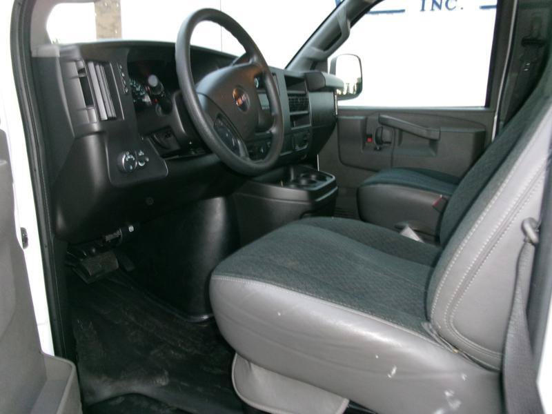 Used 2025 GMC Savana 2500 w/ Driver Convenience Package RWD image 15