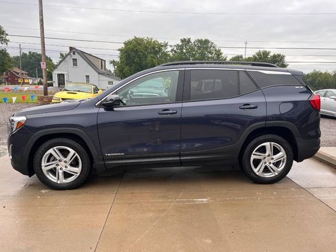 Used 2018 GMC Terrain SLE w/ Driver Convenience Package FWD image 5