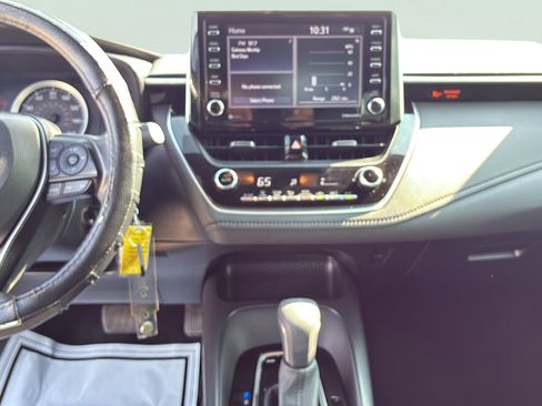 Used 2021 Toyota Corolla SE FWD image 30