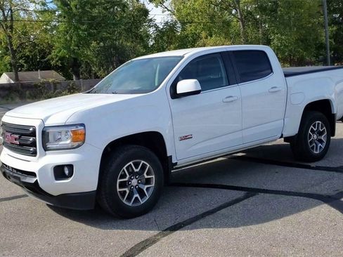 Certified 2018 GMC Canyon All Terrain w/ Trailering Package image 4